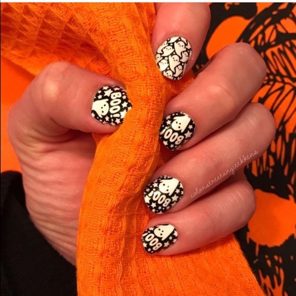 2/$20 color street here for the boos retired glow dark - Picture 1 of 2